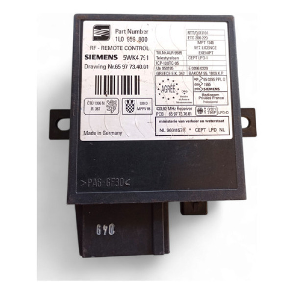 Módulo Comando Trava Vw Polo 1.8 8v 1995/02 1l0959800