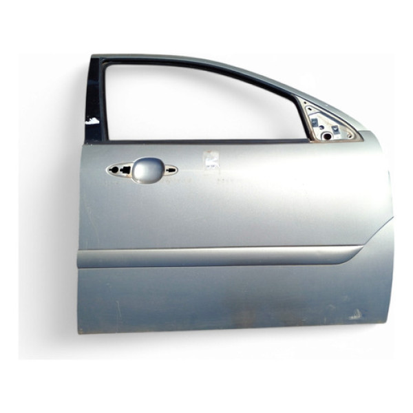 Porta Dianteira Direita Ford Focus 00/07 4p