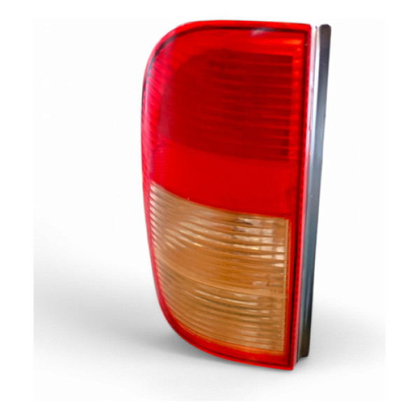 Lanterna Traseira Esquerda Vw Saveiro 1996/99 G2 376945257