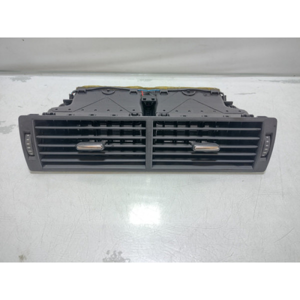 Difusor Ar Central Audi A4 2000 A 2004.    16744