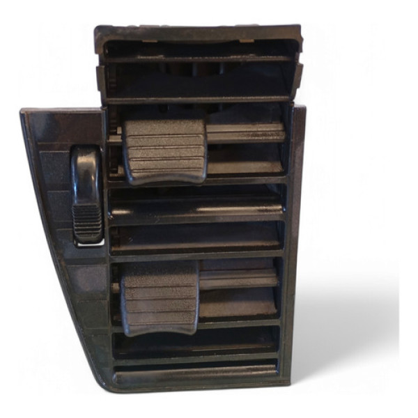 Difusor Ar Esquerdo Vw Santana Ap 1.8 8v 1985 321820703e