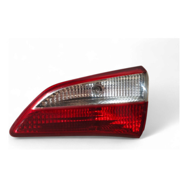 Lanterna Tampa Traseira Direita Hyundai Hb20 14/15 (detalhe)